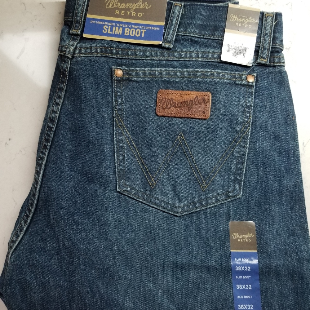 Wrangler Men's 77MWZRW Retro Slim Boot 38x32